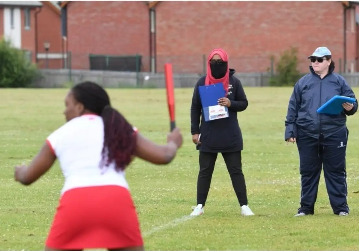 Two amazing and talented beauties on a <a href="/RoundersEngland/">Rounders England</a> Talent pathway. <a href="/SiddeequahA/">Siddeequah Azmi</a> and <a href="/meg_rentia/">Meg Rentia</a> are showing off their sporting skills to get selected into the England Squad. Go BatGirls!!
#BatGirlsroundersclub #sports #women #skills #England #summer