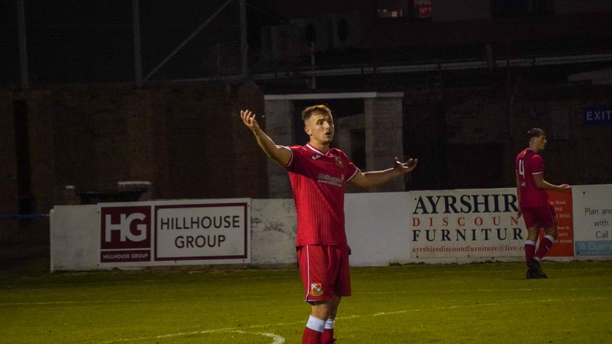 BeithjfcMedia's tweet photo. Happy Birthday to The Janny @danieloneill00 https://t.co/VfZx1xFsK3