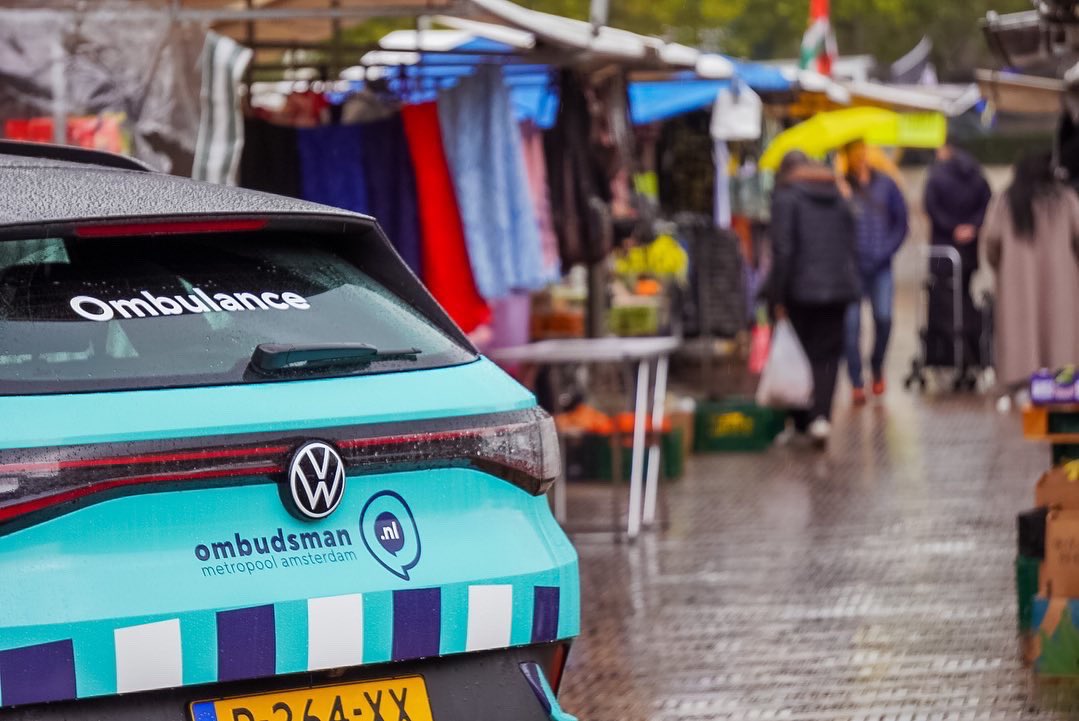 👉 De ombudsman komt naar je toe. 

📍 Vandaag staan we van 10:00 tot 12:00 uur op het Bos en Lommerplein. 

Heb je een vraag voor ons? Of een probleem met de gemeente, waar je samen niet uitkomt?

We kijken direct hoe we je verder kunnen helpen. 

#ombulance🚑