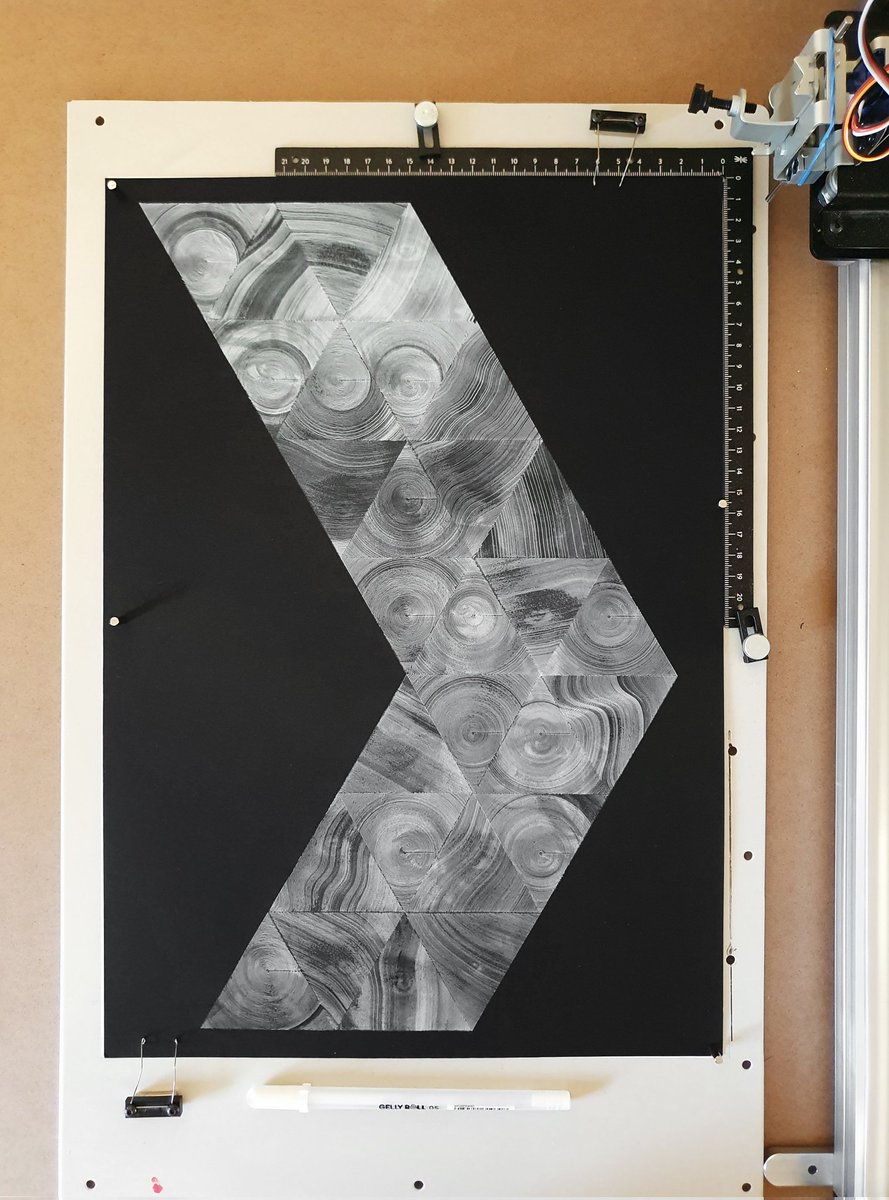 der_flow_'s tweet image. >
I've been interested in exploring the mix of generative line drawings, traditional graphic design ideas and AI art.
#sidefx #houdini #penplotter #penplot #plotterart #genart #axidraw #plotterliebe #midjourney #midjourneyart