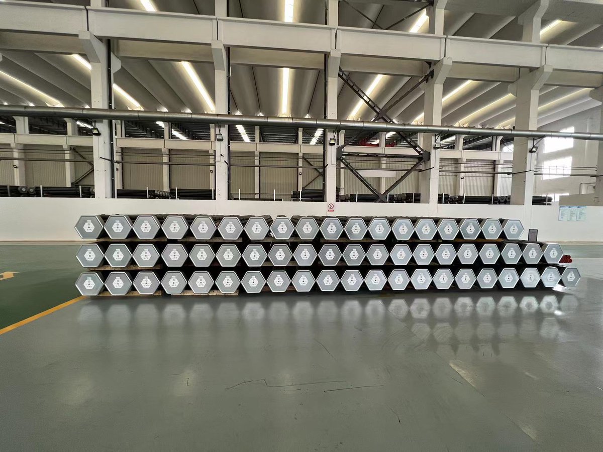 CathyXue10's tweet image. #Drillingrod NAU(Q),HAU(Q),1.5M,3.0M
#Casingpipe NW,HW
#DrillingTools Core Barrel Spare Parts Kit
Ready To Ship📷📷📷
Welcome to ask for quotation
WhatsApp:+86 189 6183 3797