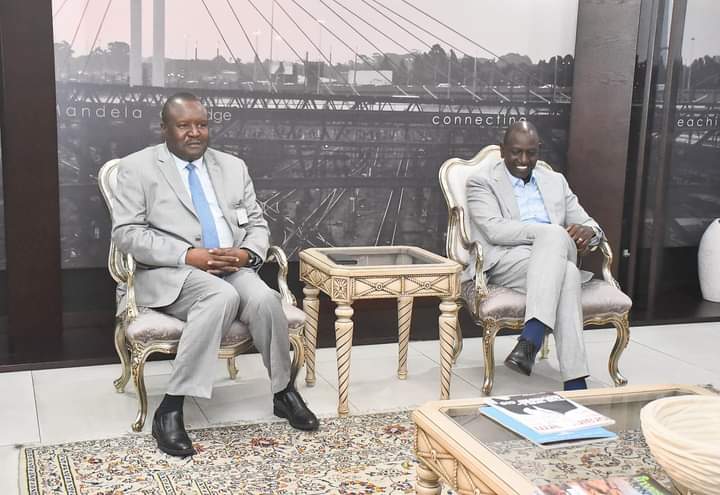 The Kenya President, H.E Dr. @WilliamsRuto arrived  in South Africa Safely ahead of his #KeynoteAddress at the Third Pan-African Parliament #ClimateSummit2023.🇰🇪