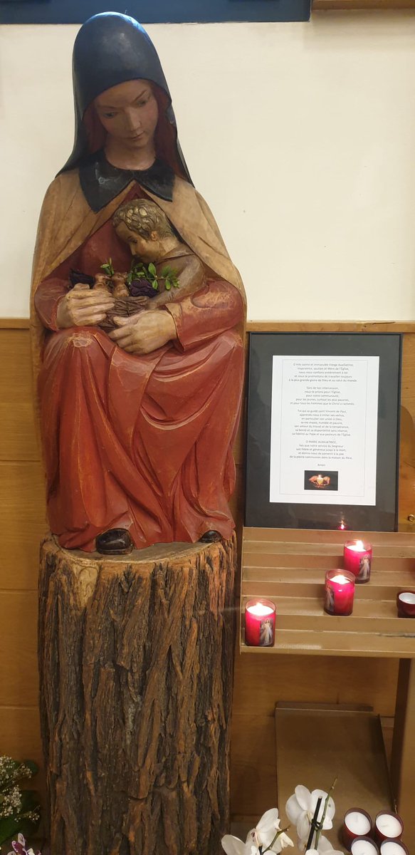 RosairedeFrance: Secours des chrétiens, priez pour nous 
Notre-Dame auxiliatrice, Clichy (92) via <a href="/Cylulle/">Cylulle ن</a>  x.com/RosairedeFranc…