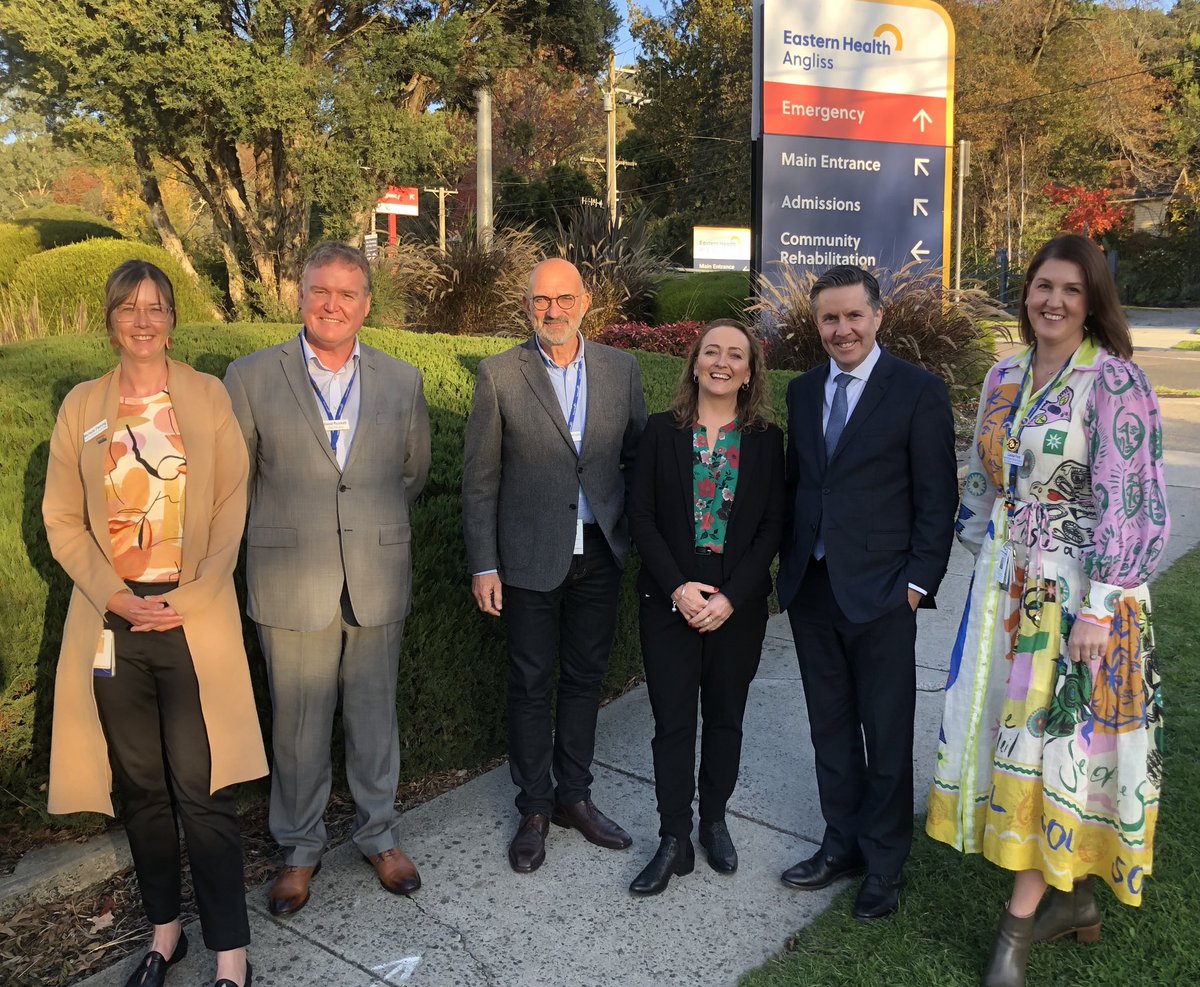 CEOatEastern's tweet photo. We had the pleasure of welcoming @Mark_Butler_MP and @MaryDoyleMP to our @easternhealthau Angliss campus. 

A great opportunity to showcase or Community Rehabilitation, Emergency and Intensive Care Services. https://t.co/01Mm9x2q1V
