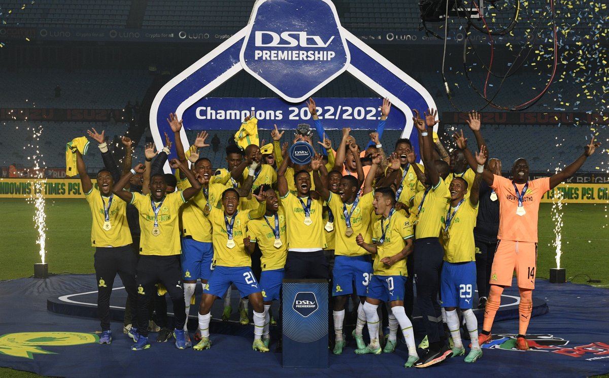 iDiskiTimes's tweet photo. 𝗗𝗢𝗪𝗡𝗦 𝗧𝗢 𝗞𝗘𝗘𝗣 𝗧𝗥𝗢𝗣𝗛𝗬 ✅

DStv CEO Marc Jury has confirmed that Mamelodi Sundowns will keep the DStv Premiership trophy and the PSL’s main sponsorship will have a new trophy next season. https://t.co/7PvkORz6ov https://t.co/wxgCDFrjHx
