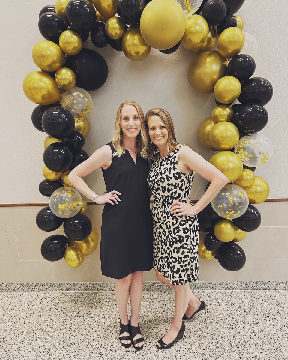 Melanie Lee tweet media