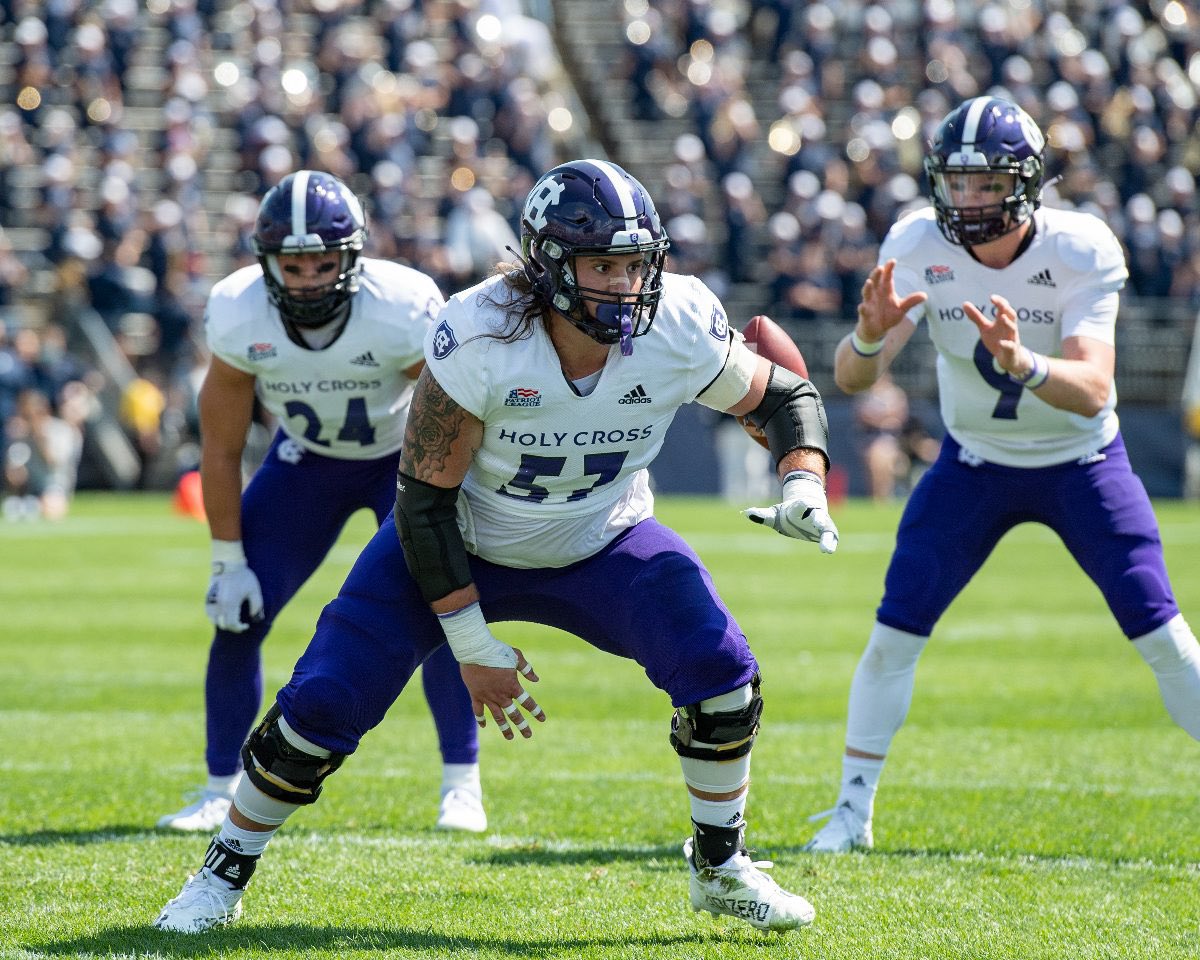 lukemiller53's tweet photo. After an awesome conversation with @Coach_DiMike, I am blessed to receive an offer from Holy Cross! #GoCrossGo @HCrossFB @CoachZar @cmoorefrog @TenneyCoach @RoundRockFB @var_austin @Perroni247 https://t.co/d4s6tqJVu8