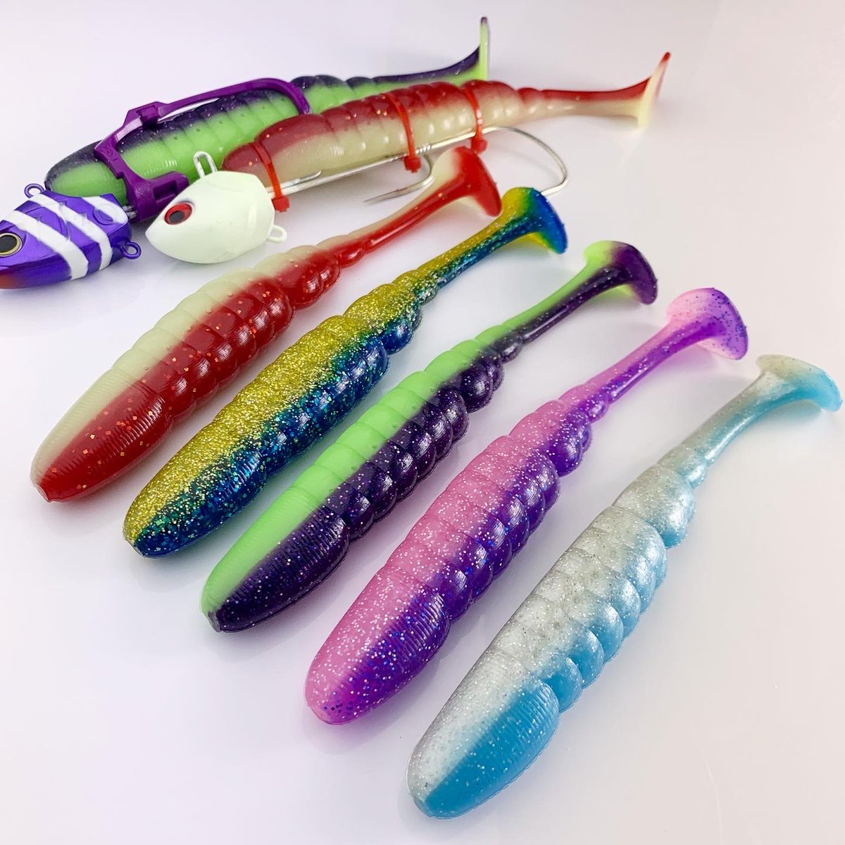 bait_breath's tweet photo. 今年もタチウオワームテンヤのシーズンに向けて準備が始まりました‼昨年発売されたT.T.SHAD6.7インチもハイアピールで実釣力が高く楽しいカラーラインナップ🌟手返し良く餌と遜色なく釣れるので最高です‼https://t.co/n7YpJfsIbz
#ベイトブレス #TTSHAD #タチウオテンヤ https://t.co/TG8Xxq5pP9