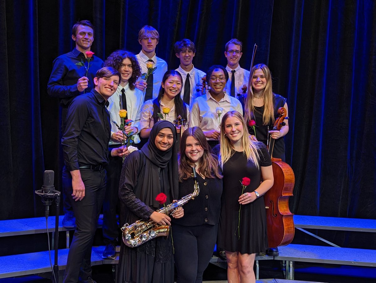 @usmsocial The Upper School Seniors after their final Band, Orchestra & Choir Concert.