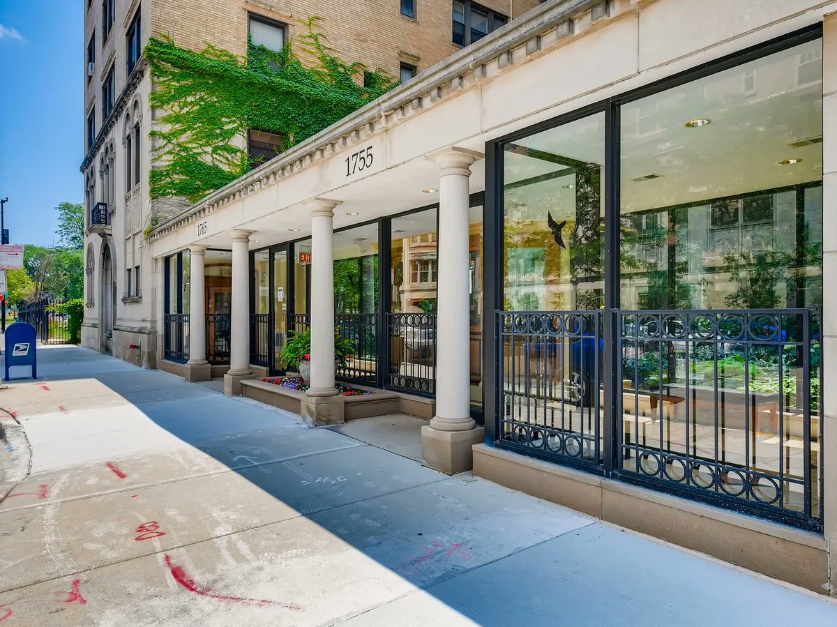 BoHo Chicagoan on Twitter "A one bed in east Hyde Park's Parkshore