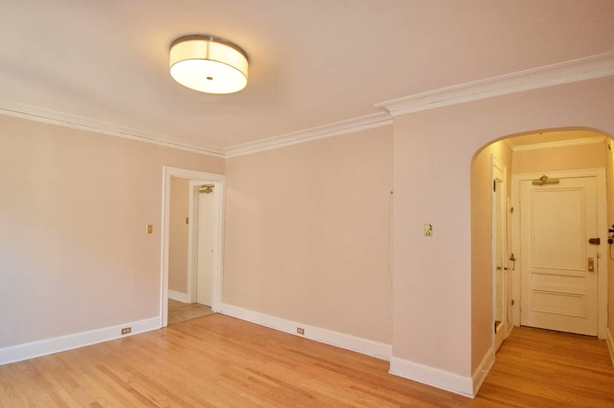 BoHo Chicagoan on Twitter "A one bed in east Hyde Park's Parkshore