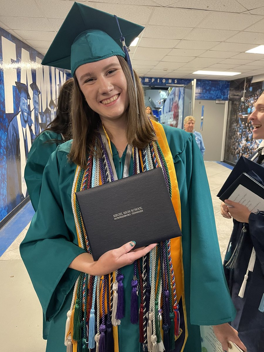Congratulations to these 3 Beautiful Ladies for graduating this evening! Ella, Kayla and Lily Grace we will miss you SO MUCH! #graduate2023