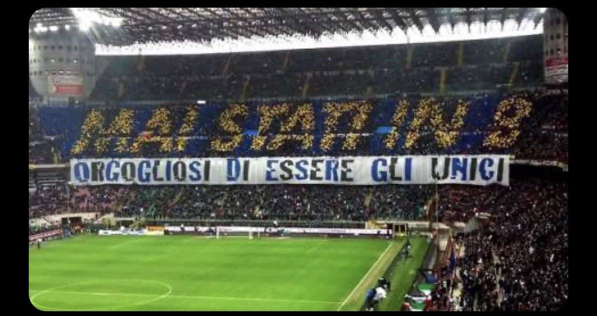 InteristiKasKus's tweet photo. Kalau teman-teman dari fans Liga Inggris nyinyir soal Inter bisa ke final UCL dan tidak tahu sejarah Inter,

Coba tanya ke mereka..
“Klub ente pernah degradasi gak?”
“Klub ente pernah juara treble gak?” https://t.co/gvs4PTsLGs