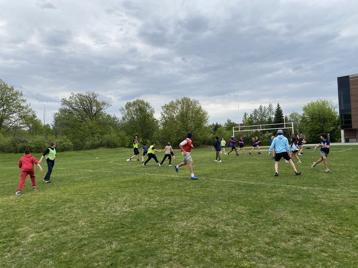 Krista Wilson (@mswilsonocsb) on Twitter photo The 7/8s showed off their skills at the <a href="/AllSaintsOCSB/">All Saints High School</a> track and field day today! π Well done Phys Ed Dept π The 7/8s showed off their skills at the <a href="/AllSaintsOCSB/">All Saints High School</a> track and field day today! π Well done Phys Ed Dept π