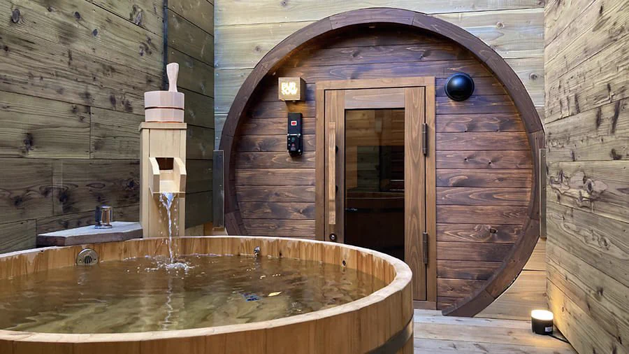 都内から僅か75分！湯河原の最新グランピング施設！