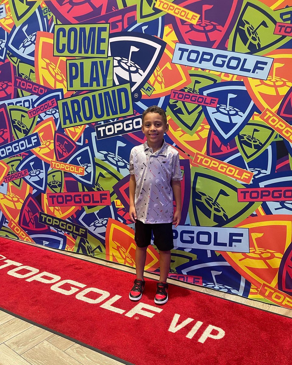 CoachMikeyG's tweet photo. Lucky #7 

#BirthdayBoy #Mj #TopGolf #MyLilMan #Blessed #GottaLOVEit https://t.co/fbfCVNBbR7
