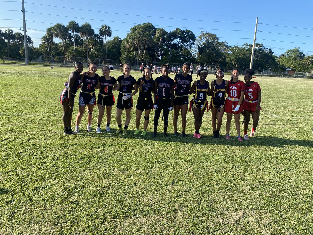 The North got the W! But what’s more important is we got to see seniors enjoy one last game together! <a href="/ariwilli9/">Ariel Williams</a> and <a href="/LyanJordan2005/">Lyanmarie Jordan</a> got to wear the purple and gold one more time 🥹 😭 and they played amazing! Going to miss them but I’m thankful for this last game together ❤️