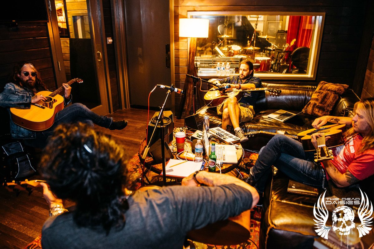 TheDeadDaisies's tweet photo. On Tuesday Rewind today we’re revisiting ‘Long Way To Go’ from 2016 & taken off the ‘Make Some Noise’ album!🚀🚀
Cool pic of the writing session in the studio😎
Check out the video here:
https://t.co/uPlgoviQOs
#TheDeadDaisies #TuesdayRewind #LongWayToGo #MakeSomeNoise https://t.co/u24jLYq9yZ