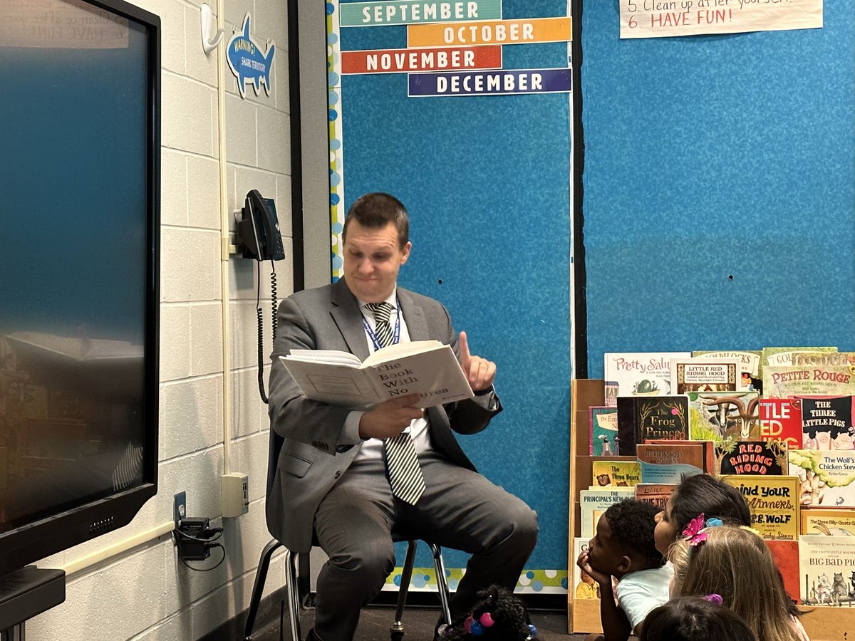 Guest Reader… Mr. Garrity! #itsworthit #woparksharks