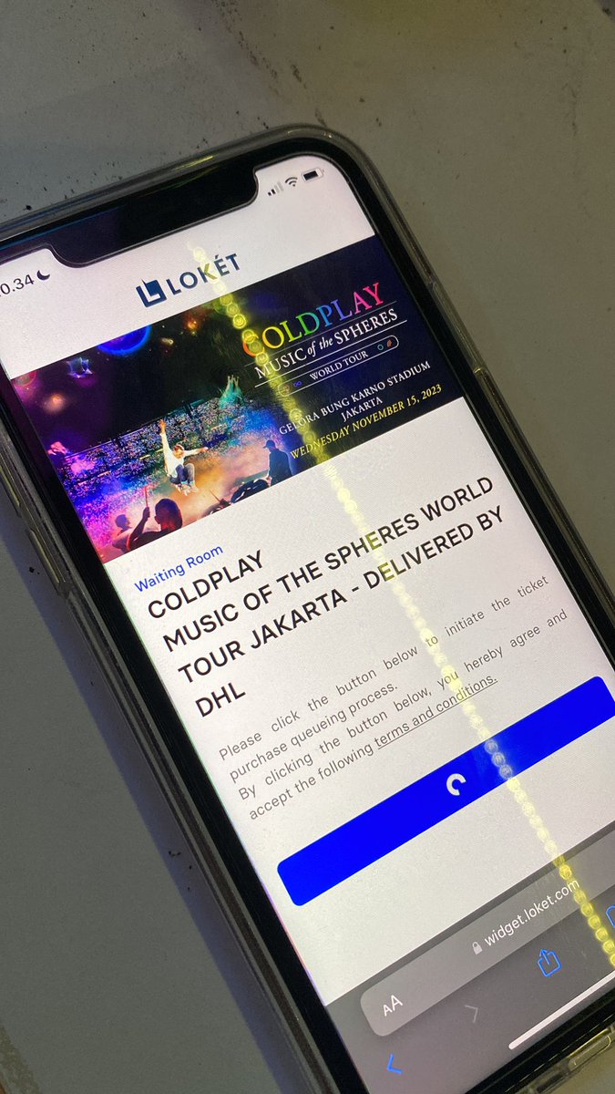 willberich_soon's tweet photo. Yg war tiket coldplay ada yg gini juga? https://t.co/0WwZZGj6Y7