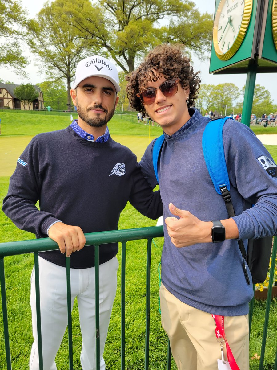 RoczNice1's tweet photo. ⬅️➡️⚛️‼️MANIFEST‼️ 🏌‍♂️#HeNext 💯 @_eliel.rodriguez 

Super Shout out to @firstteewny
&amp; @pga for inviting my son out to @oakhillcountryclub 
#PGAChamp #pgatour #WeTheBest #buffalony #buffalogolfandsocial #eastsidegolf #klutchsports https://t.co/PDNGfmTe25