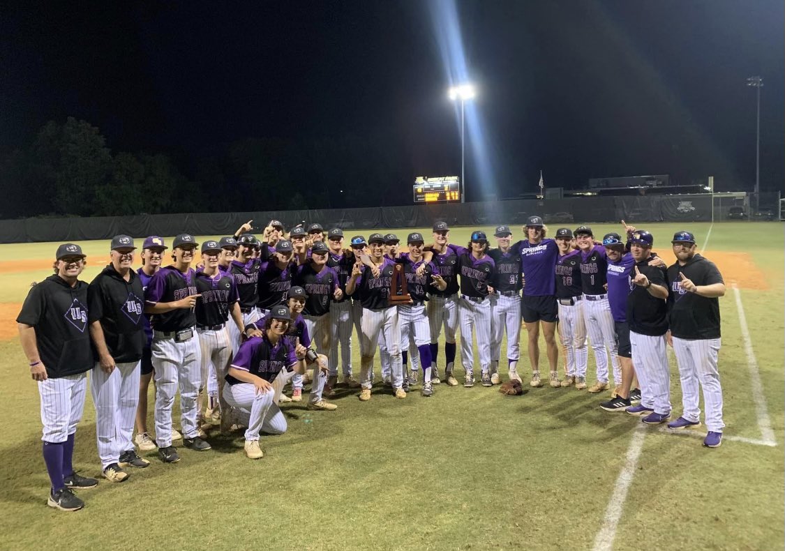 REGIONAL CHAMPIONS BABY!!!! #TEAM26 #SpringsRising #FinalFourBound <a href="/WSBearAthletics/">WINter spRINGS ATHLETICS</a> <a href="/osvarsity/">Sentinel Varsity</a>