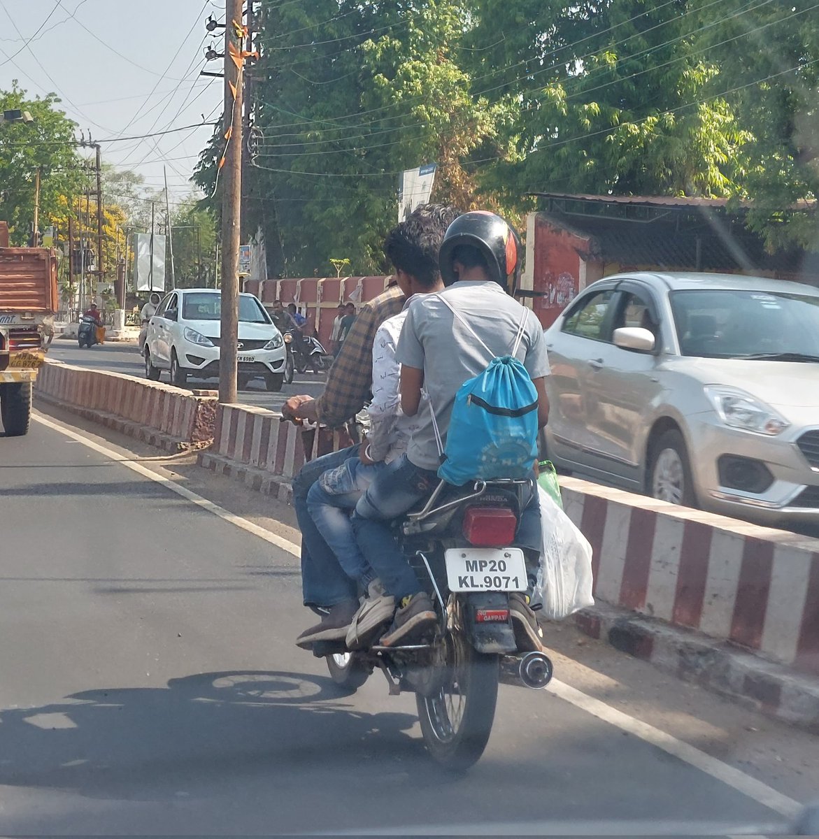 avi1298's tweet image. Discipline is a personal choice , unaffected by others around you 😀 #Whatneeext?