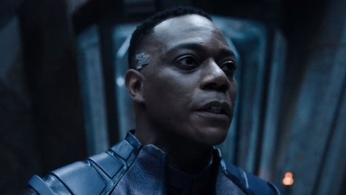 I find it funny that in all of the High Evolutionary’s scientific prowess he chose to make his mask not have any eyebrows. Is there a specific reason for this <a href="/JamesGunn/">James Gunn</a> or was it just to complete the look? #GuardiansoftheGalaxyVol3