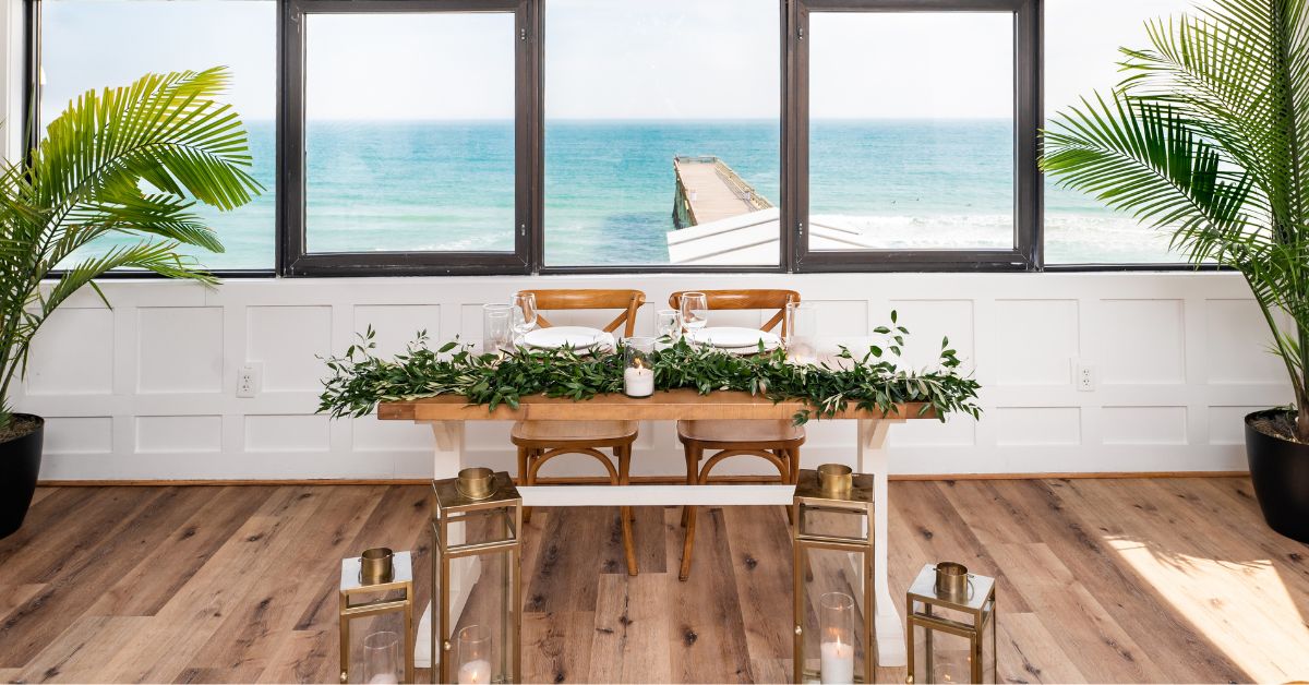 OceanicDining's tweet image. Sharing some dreamy photos from @KamGoodrichphoto showcasing the elegance of coastal weddings and the stunning beauty they offer. 
Host an Event &amp;gt; oceanicrestaurant.com/private-events/
 @brittanieraquelevents
 @marthamydearrentals
 @serendipityfloraldesign
 @bestdaysbakery
 @sociable_designs