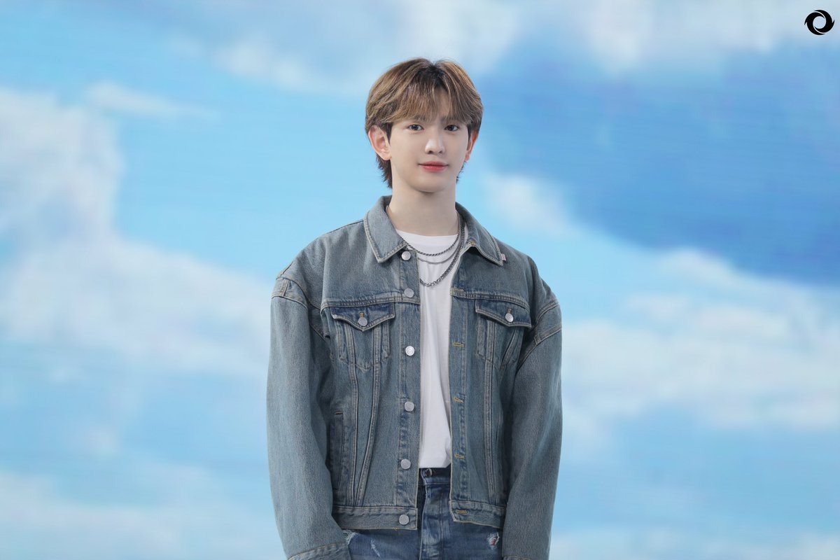 llaannii's tweet photo. 어떻게 동일인물 https://t.co/YGLLJnQvpT