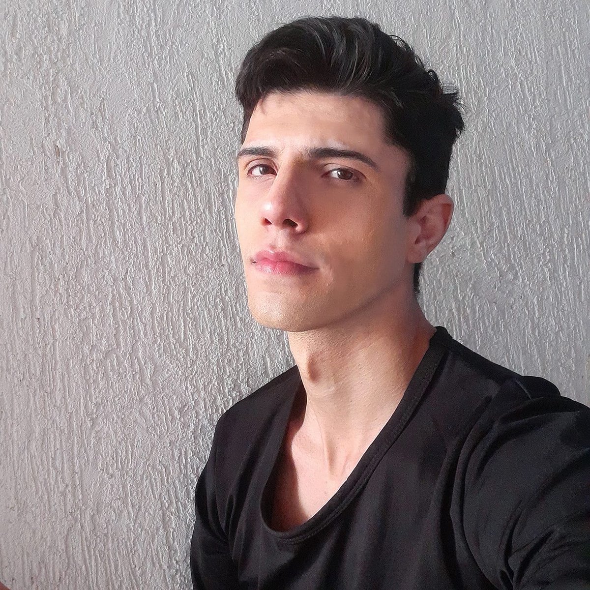 Andreoln tweet media