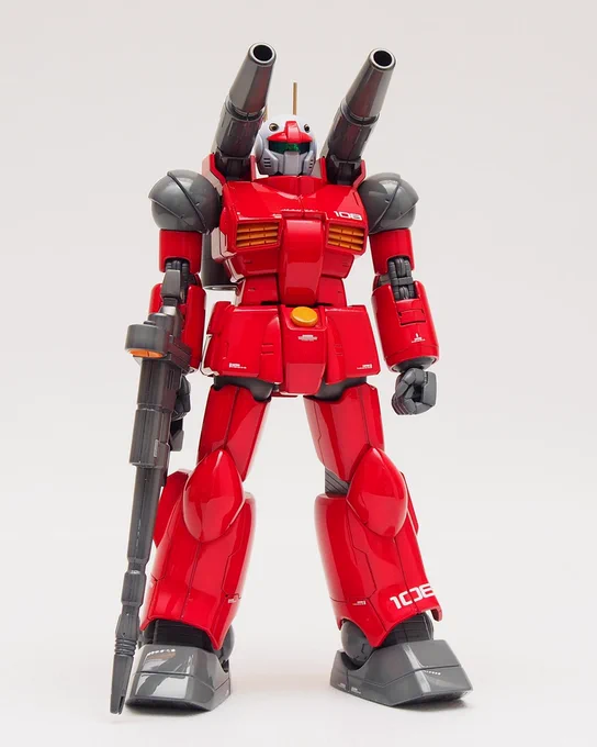 割れる前と割れて修復後の #ガンキャノン。 HI-Qナンバリングデカールの新旧が 『0』の仕様で確認出来るw