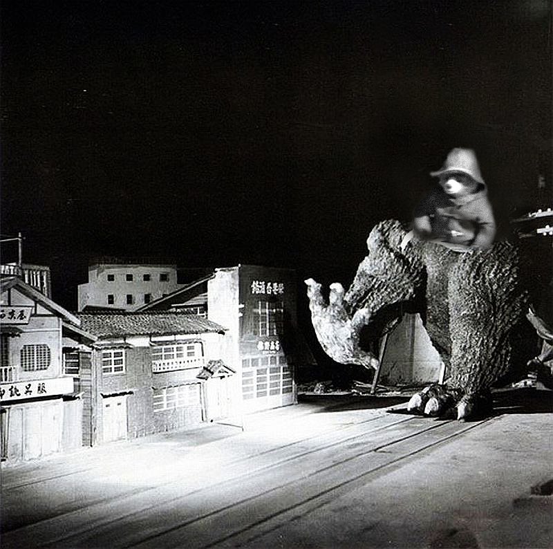 Jaythechou on Twitter "I paddington into a movie, game, TV