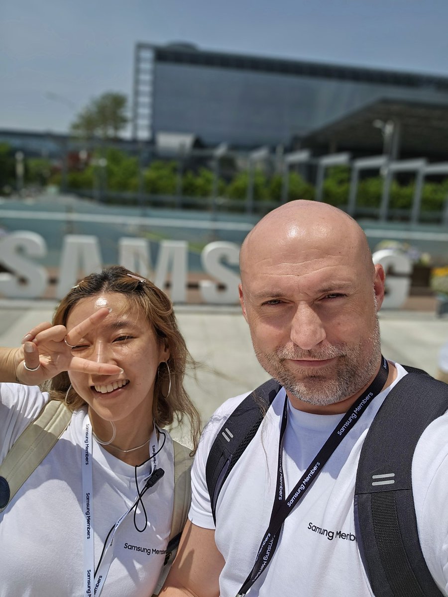 mirudo24's tweet photo. Photo with our #SamsungMembers guide in #Samsung Digital City

@SamsungPolska #SeoulEpic_day #selfie #portrait #SamsungMembersConnect #SamsungEvent #withGalaxy #SamsungCommunity @Samsung #GalaxyS23 #GalaxyS23Ultra https://t.co/t5gnY118Qt