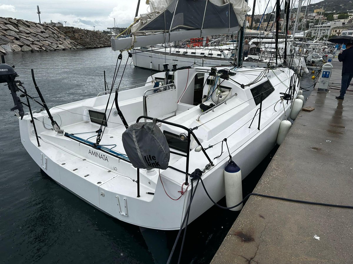SnsmBastia's tweet photo. 🟠Remorquage d’un ⛵voilier avec 2️⃣personnes à bord. Une drisse prise dans les safrans et la quille. 
En cas d’#UrgenceEnMer 🆘 📞196 / 📡canal 1️⃣6️⃣. Tout est rentré dans l’ordre👌
#SNSM #Bastia #SauveteursEnMer #Assistance https://t.co/lb9SvwpUFu