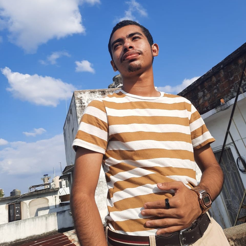RodriguezGavir1's tweet photo. #NuevaFotoDePerfil https://t.co/JnqFJtnapz