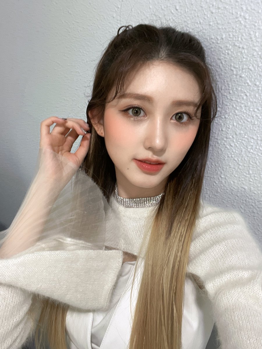 magiclifve's tweet photo. Thə #𝙻𔘓𝚟eー𝒮trea𝚖 me atrapó! ♡( ᵕᴗᵕ ) y yo más que feliz de pasar todo mi día escuchando la hermosa voz de este señorito, creo que lo mejor de #𝕏𝔄S底𝚃unes es que tenemos #M͜͡y𝕋ime⁩ (que es mi fav) y que es de lo mejor que tiene ✩ ₊⁺

🐙 #章鱼ℍ𝗬UN-𝚝𝚞𝚗𝚎𝚜 .ᐟ https://t.co/UOlMZJjyGw