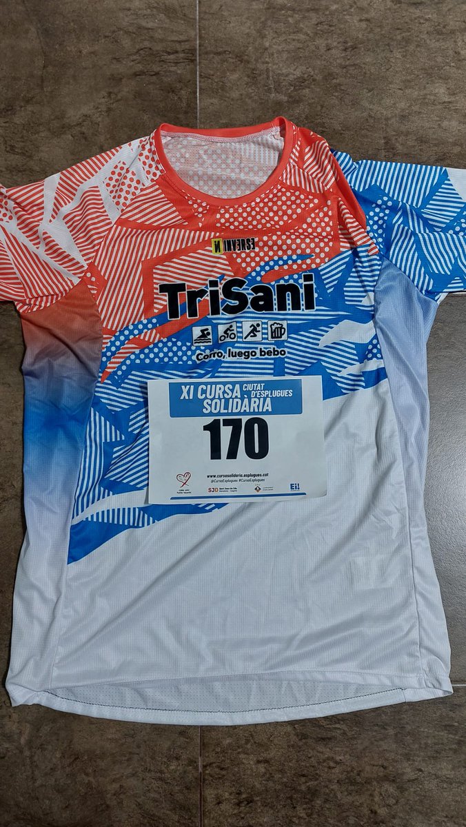 TriSani_'s tweet photo. El pasado domingo tuvimos triple presencia en @CursaEsplugues a beneficio de  @SJDbarcelona_ca #HospitalSofia

@CalvoIvan, @daniaparicio4 y José Luis hicieron una magnífica carrera. https://t.co/TALIlbnDcA