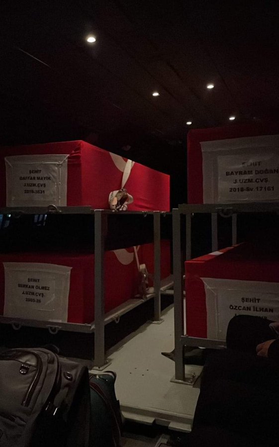 Hangi pişmanlık elinize bulaşan şu şehit kanını temizleyebilir ki?

Kahrolsun PKK ve iş birlikçileri!