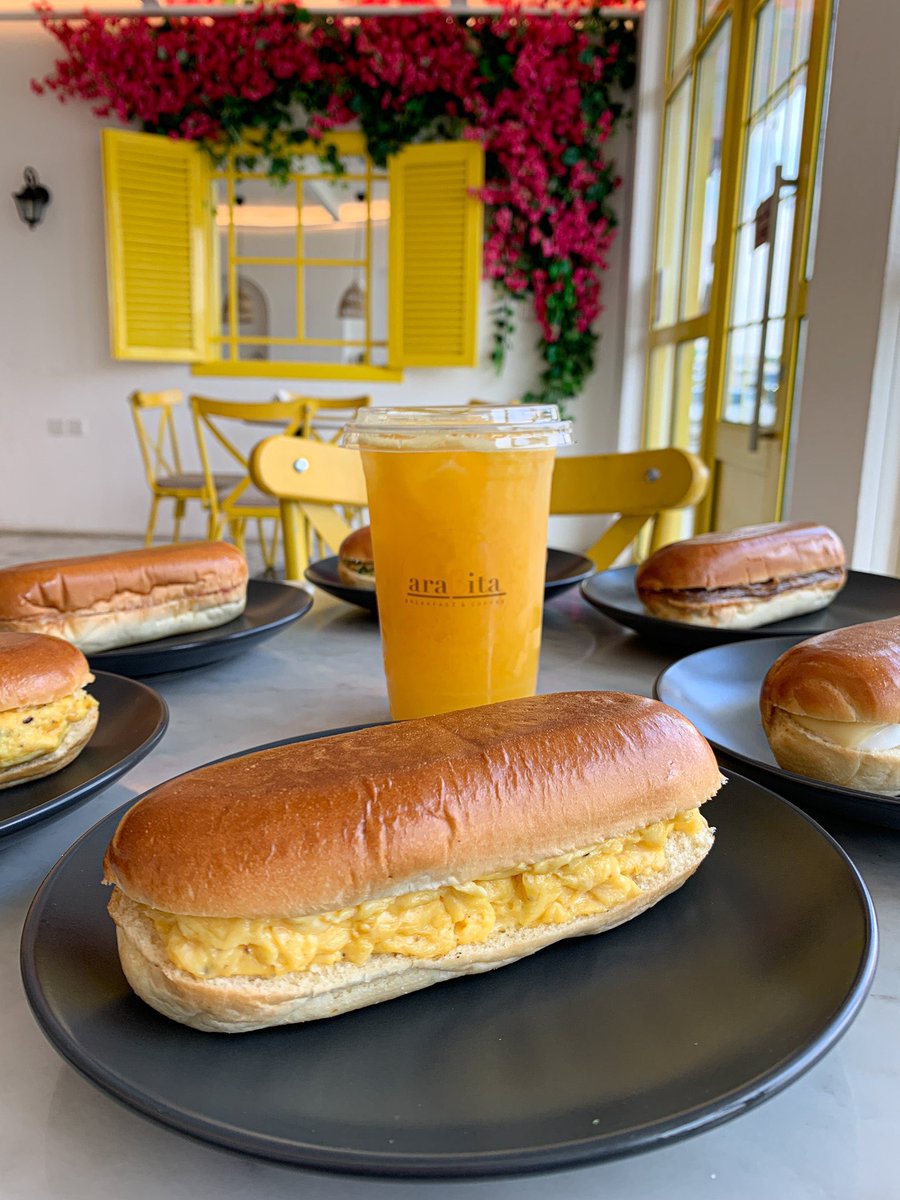 ask_riyadh1's tweet photo. أرابيتا "araBita" 🤩💛
من مطاعم الفطور المميزة بالرياض عندهم ساندوتشات لذيذة للفطور بخبز البريوش وبأسعار حلوة تبدأ من ٧ ﷼ للساندوتش حالياً عندهم عرض رهيب ٢ ساندوتش من اختيارك مع شاي أو قهوة بـ ١٥ ﷼ فقط أوقات العمل من الساعة ٥ صباحاً وحتى ٤ مساءً
📍حي النفل - طريق أبوبكر الصديق https://t.co/d5I5GQOsZ9