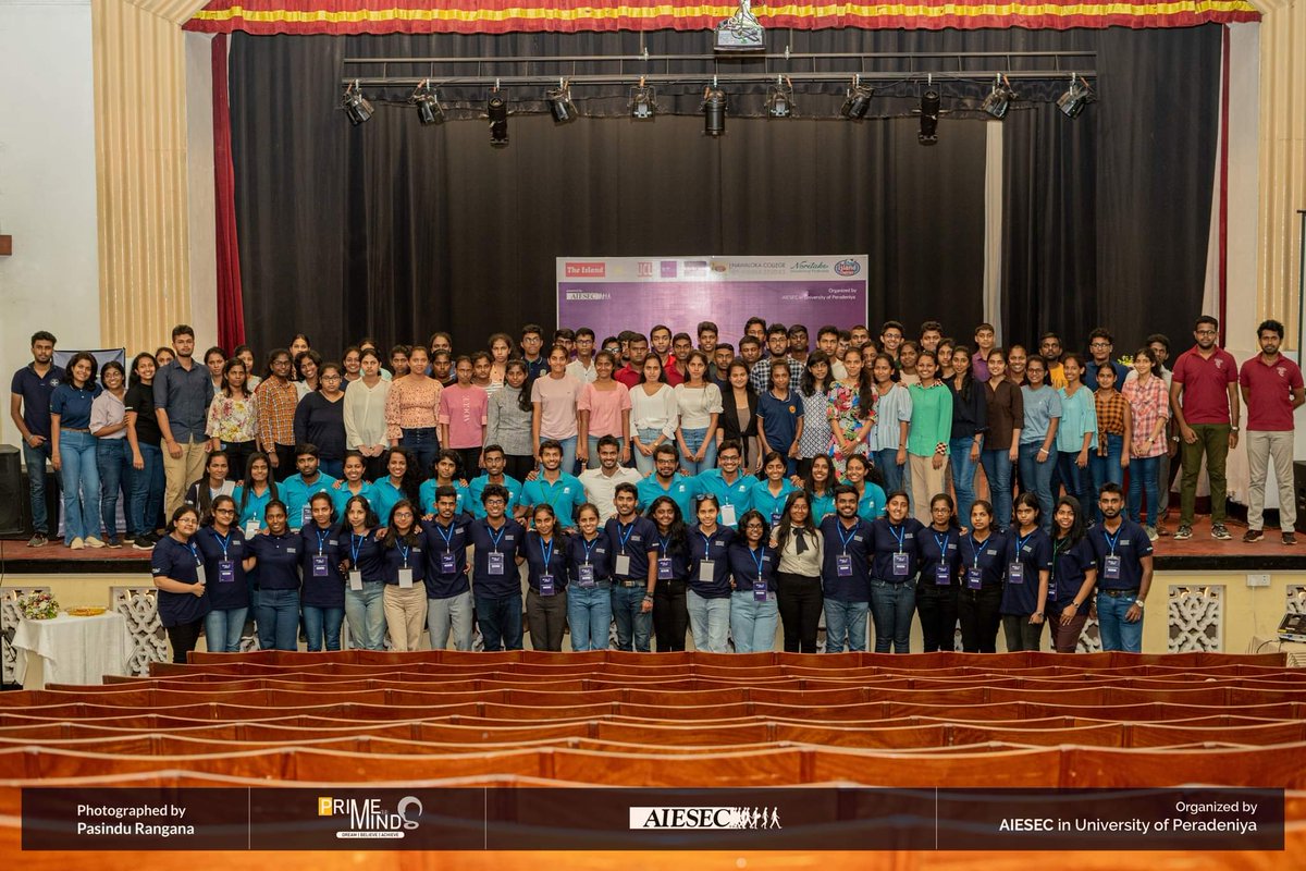 SL WebCast tweet media