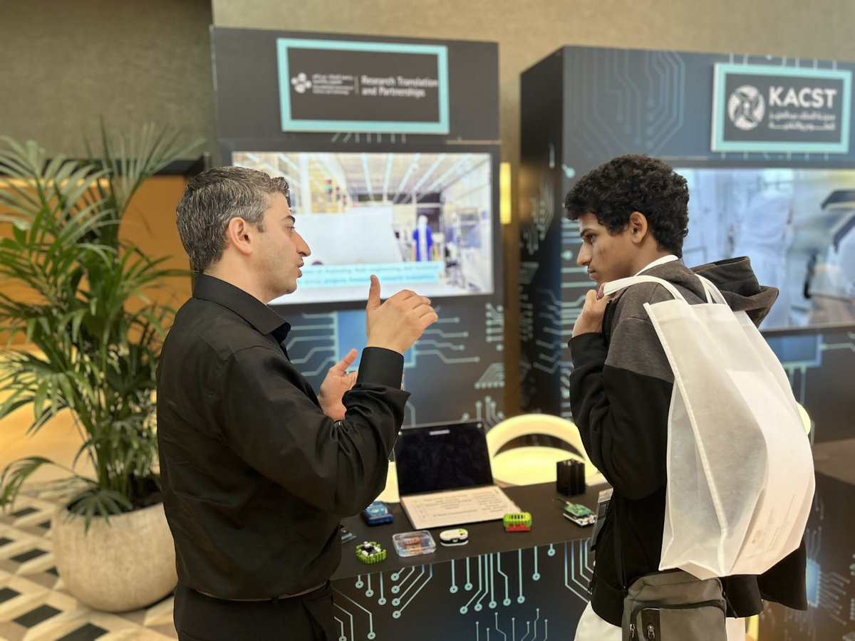 If you are attending the Future of #SemiconductorsForum 23 at #KAUST, don't forget to visit our RTP team booth to learn more about the support the team can offer to your #research translation #semiconductors #RTPteam