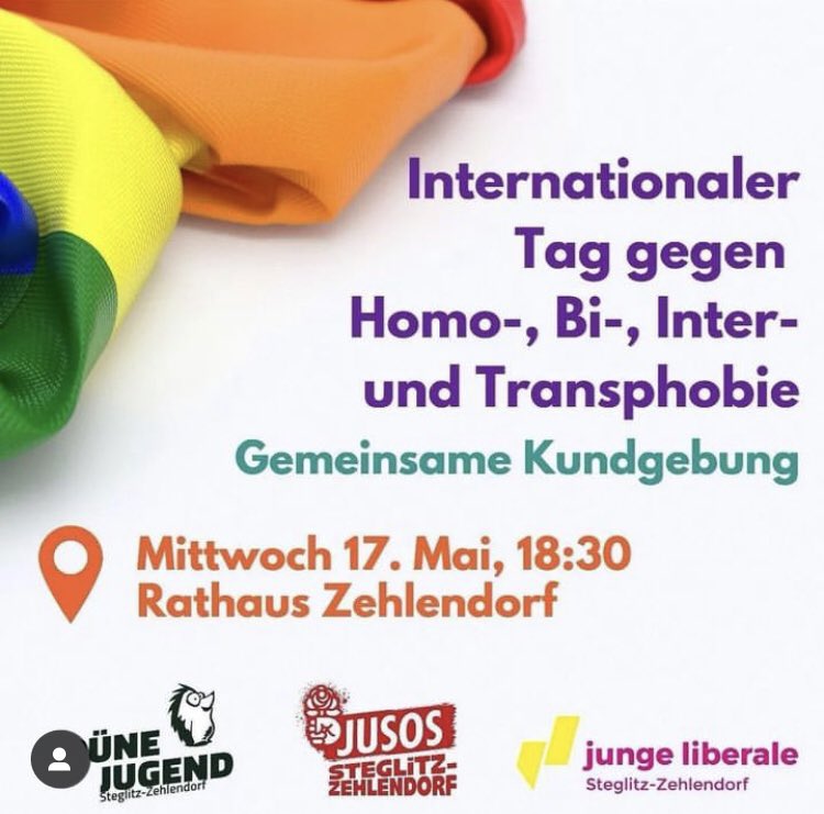 Olemia Flores (@olemia_flores) on Twitter photo Anlässlich des #IDAHOBIT2023 findet heute um 18.30h eine gemeinsame Kundgebung von <a href="/JusosSZ/">Jusos SZ</a>, <a href="/GJSteze/">GRÜNE JUGEND SteZe💚</a> und #JuLis Steglitz-Zehlendorf vor dem Rathaus #Zehlendorf statt. <a href="/Ellinor_F_T_/">Ellinor F. Trenczek</a> <a href="/alxniessen/">Alex Niessen</a> <a href="/SPD_SZ/">SPD Steglitz-Zehlendorf</a> <a href="/SPDqueerBerlin/">SPDqueerBerlin</a> <a href="/TspLeute/">Tagesspiegel Bezirke</a> <a href="/Queerspiegel/">Queerspiegel</a> <a href="/TspSuedwest/">Tagesspiegel Südwest</a> Anlässlich des #IDAHOBIT2023 findet heute um 18.30h eine gemeinsame Kundgebung von <a href="/JusosSZ/">Jusos SZ</a>, <a href="/GJSteze/">GRÜNE JUGEND SteZe💚</a> und #JuLis Steglitz-Zehlendorf vor dem Rathaus #Zehlendorf statt. <a href="/Ellinor_F_T_/">Ellinor F. Trenczek</a> <a href="/alxniessen/">Alex Niessen</a> <a href="/SPD_SZ/">SPD Steglitz-Zehlendorf</a> <a href="/SPDqueerBerlin/">SPDqueerBerlin</a> <a href="/TspLeute/">Tagesspiegel Bezirke</a> <a href="/Queerspiegel/">Queerspiegel</a> <a href="/TspSuedwest/">Tagesspiegel Südwest</a>