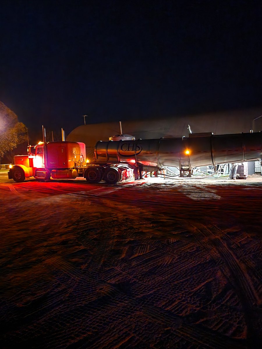 As the night crew says "it's high noon in the night hour" and service is pretty impressive