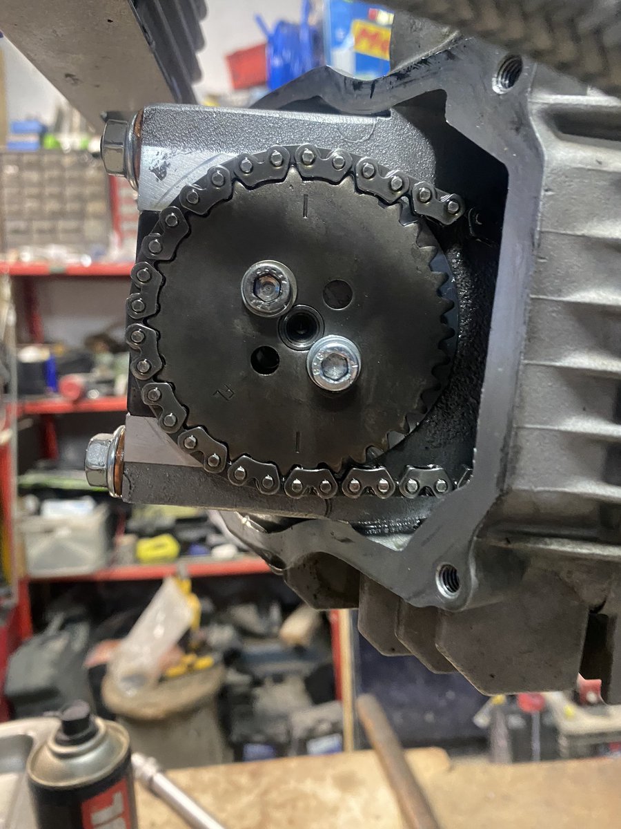 Marcoscm90's tweet photo. Dias entretenidos en el taller, pronto se verá los resultados🤭 https://t.co/G4v8QN64hQ