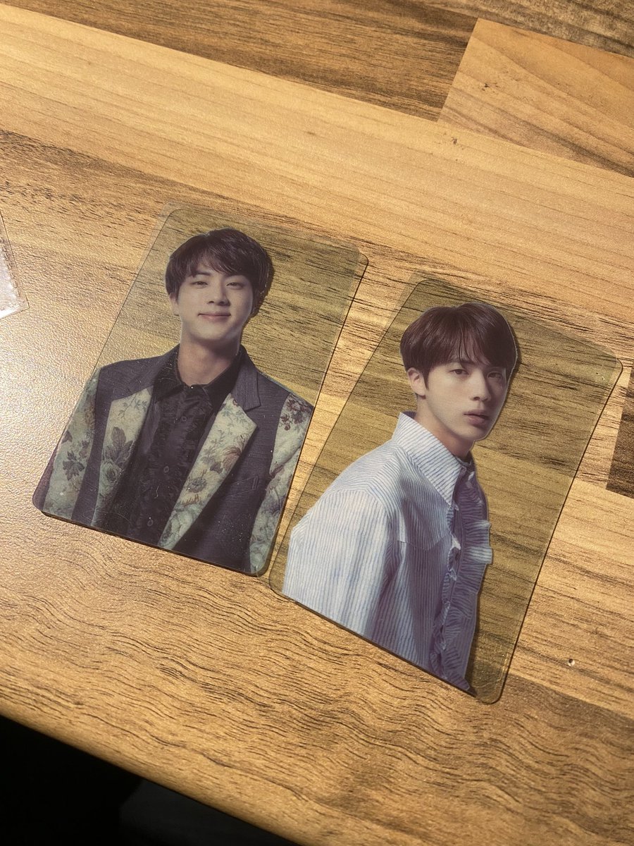 bangtanbankrupt's tweet photo. my depop and instagram are both the username collecjin and i am happy to answer any questions and do some lovely deals โบ๏ธ loads for sale, 4 more days of selling
#photocardforsale #pcsell #bts #jin #seokjin #pcs #photocards #kpopselling #dohashtagswork ๐ https://t.co/wbaOfxcHfF