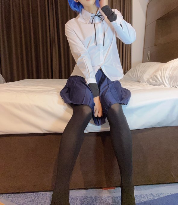 &ldquo;凉仙贝，欠我的钱怎么还想好了吗&rdquo;  #女装男子 #男の娘 #crossdresser https://t.co/RCnz11ul7m https://t.co/CKdUpL4eVK<a href="/tag/%E5%A5%B3%E8%A3%85%E7%94%B7%E5%AD%90"class="tags">#女装男子</a><a href="/tag/%E7%94%B7%E3%81%AE%E5%A8%98"class="tags">#男の娘</a><a href="/tag/crossdresser"class="tags">#crossdresser</a>