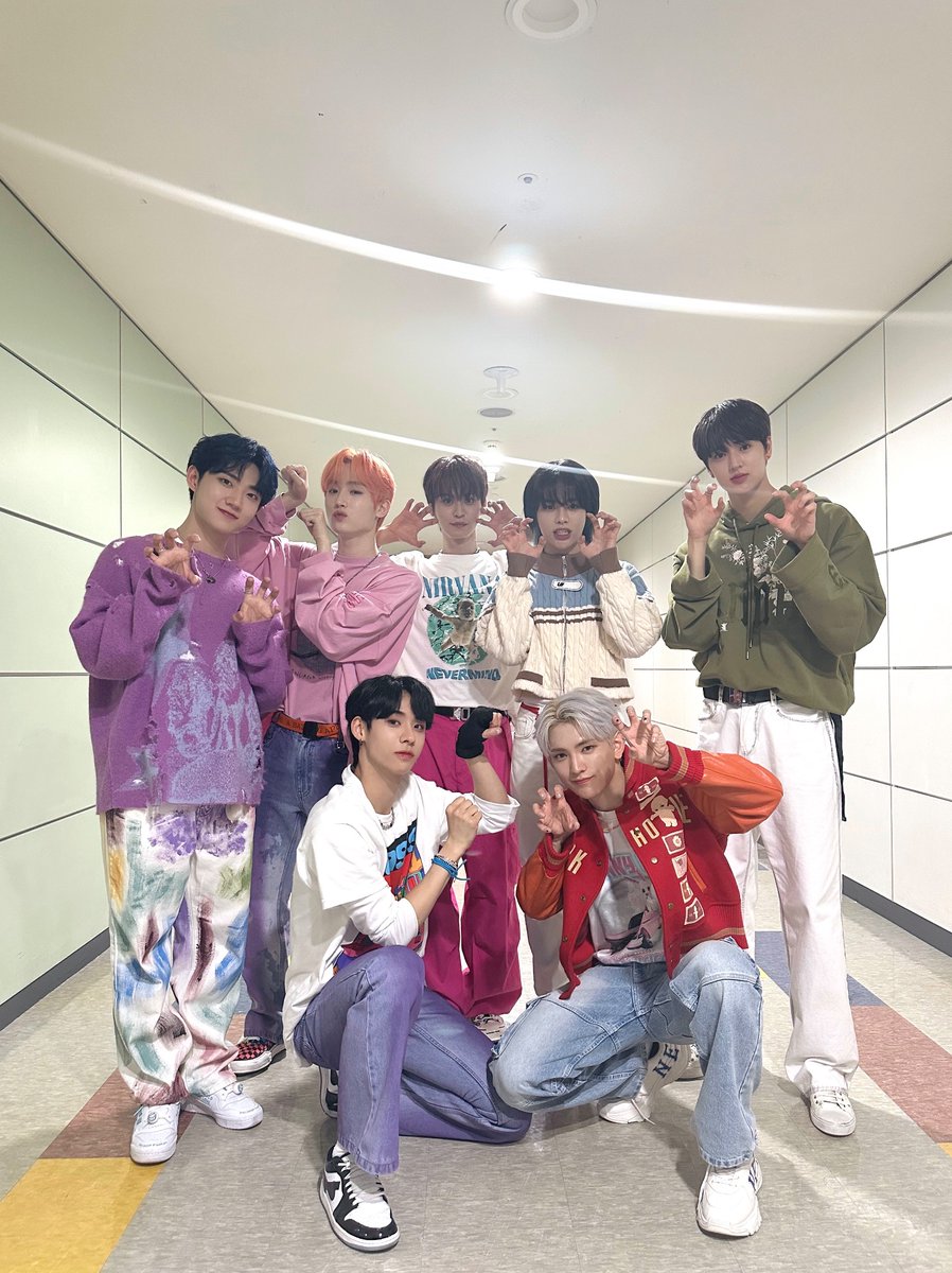 tenasia_'s tweet photo. 🏆5월 "아티스트 TOP10" 투표 중🏆
🥇#KPOP #BOY #ARTIST 부문🥇

💿 현재 순위 📀
1⃣ #템페스트 #TEMPEST
2⃣ #김우석 #KIMWOOSEOK
3⃣ #하성운 #HASUNGWOON
4⃣ #비투비 #BTOB

📅Deadline (5/24, 23:59(KST)
🔗Vote (https://t.co/CMZOL8PslV)

#5월 #아티스트 #탑텐 #회원가입 #이벤트 #후보 #1위 https://t.co/CqRflJxbTJ
