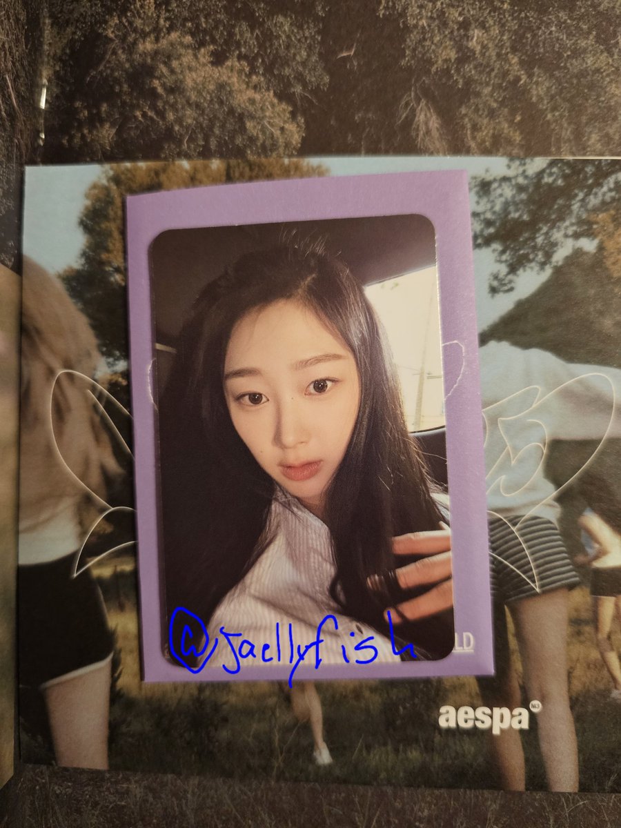 jaeIIyfish's tweet photo. WTT USA AESPA Photocard/pc
Aespa my world 
Have welcome to my world ver giselle want karina equivalent 
Have spicy ver ningning want karina eqiv. https://t.co/TUij9ueLh4