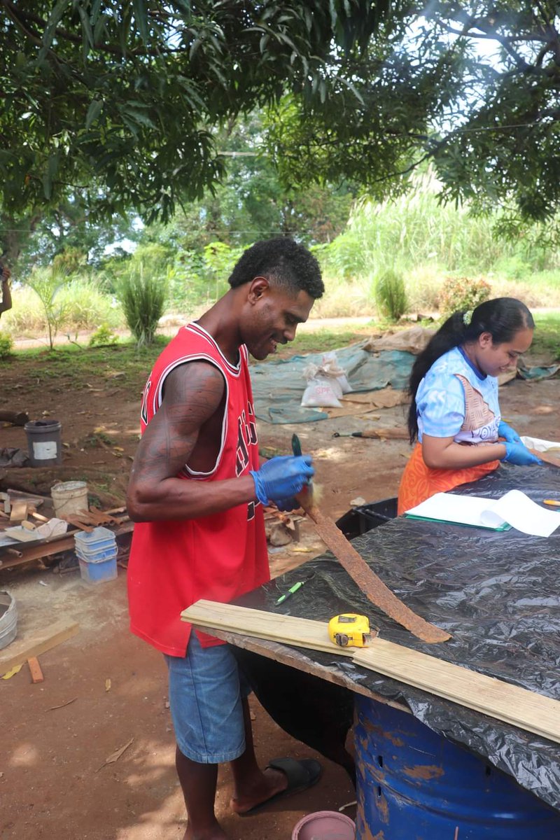 FijiMuseum's tweet photo. 🧵3/3
Documentation of the artifacts were conducted onsite together with interviews on the history of the settlement.

If you find cultural objects in your own areas when doing tasks or activities, please let us know! We are happy to help with any questions you may have. https://t.co/StZMgkSTN6